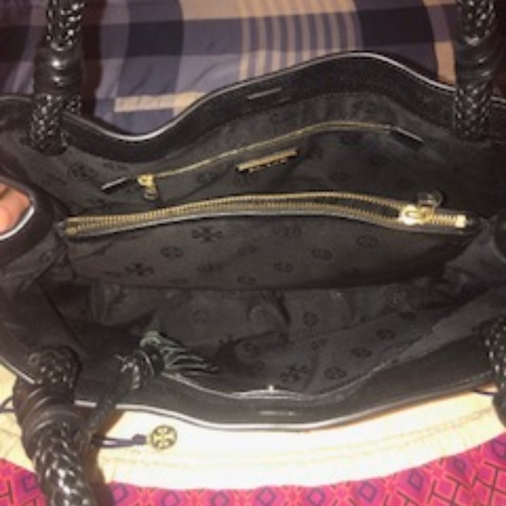 Tory Burch Taylor Triple-Compartment Tote - Picture 2 of 3